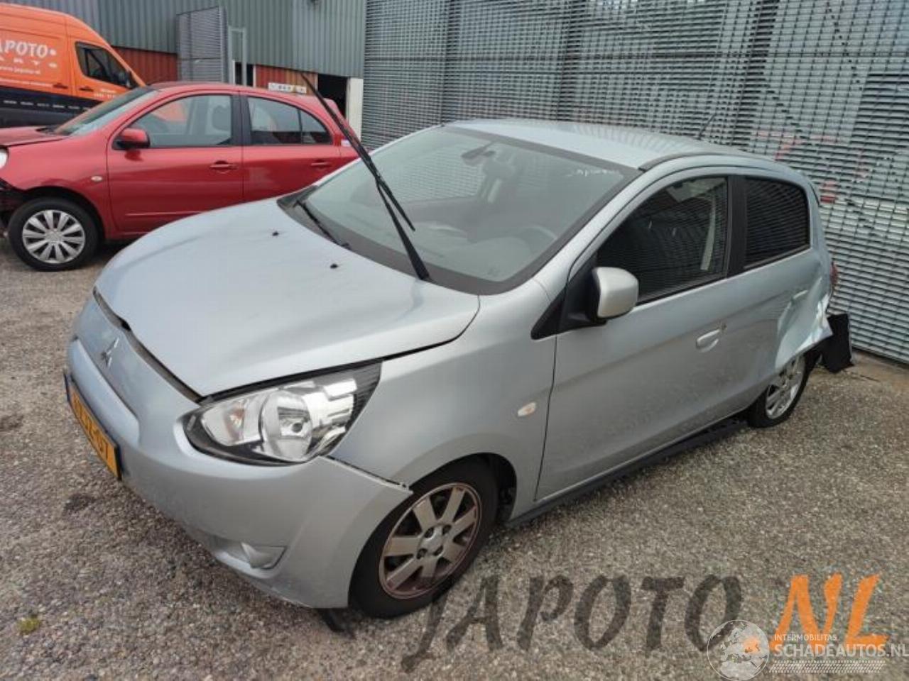 Mitsubishi Space-star Space Star (A0), Hatchback, 2012 1.0 12V