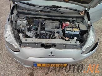 Mitsubishi Space-star Space Star (A0), Hatchback, 2012 1.0 12V picture 13