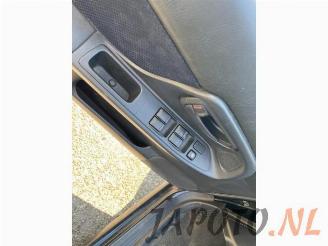 Subaru Impreza Impreza II Plus (GG), Hatchback 5-drs, 2000 / 2010 2.0 16V TS,GX 4x4 picture 7