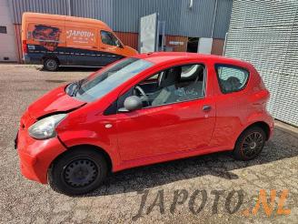 Toyota Aygo Aygo (B10), Hatchback, 2005 / 2014 1.0 12V VVT-i picture 2