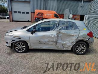 Toyota Auris Auris (E15), Hatchback, 2006 / 2012 1.6 Dual VVT-i 16V picture 2