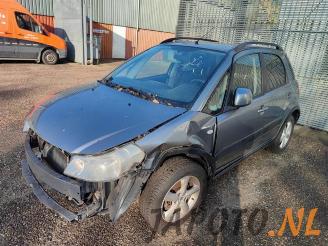 Coche siniestrado Suzuki SX4 SX4 (EY/GY), SUV, 2006 1.6 16V VVT Comfort,Exclusive Autom. 2007/1