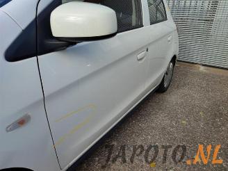 Mitsubishi Space-star Space Star (A0), Hatchback, 2012 1.0 12V picture 10