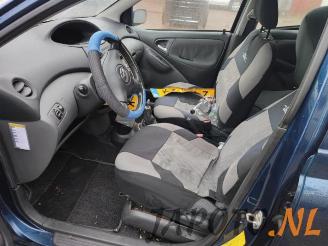Toyota Yaris Yaris (P1), Hatchback, 1999 / 2005 1.3 16V VVT-i picture 8