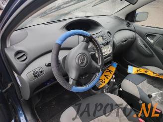 Toyota Yaris Yaris (P1), Hatchback, 1999 / 2005 1.3 16V VVT-i picture 9