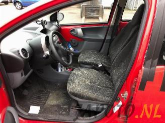 Toyota Aygo Aygo (B10), Hatchback, 2005 / 2014 1.0 12V VVT-i picture 10