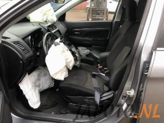 Mitsubishi ASX ASX, SUV, 2010 / 2023 1.6 MIVEC 16V picture 9