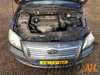 Toyota Avensis Avensis Wagon (T25/B1E), Combi, 2003 / 2008 2.0 16V VVT-i D4 picture 15