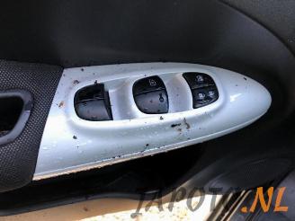 Nissan Juke Juke (F15), SUV, 2010 / 2019 1.6 16V picture 8