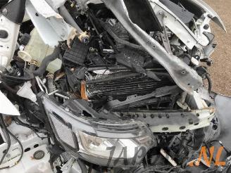 Mitsubishi Outlander Outlander (GF/GG), SUV, 2012 / 2022 2.0 16V PHEV 4x4 picture 16