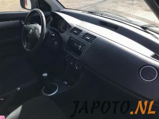 Suzuki Swift Swift (ZA/ZC/ZD1/2/3/9), Hatchback, 2005 / 2011 1.3 VVT 16V picture 12