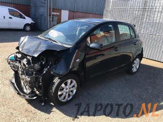 demontáž osobní automobily Toyota Yaris Yaris II (P9), Hatchback, 2005 / 2014 1.3 16V VVT-i 2008/9