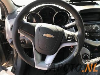 Chevrolet Cruze Cruze (300), Sedan, 2009 / 2015 1.8 16V VVT picture 12