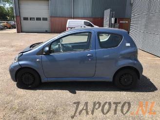 Toyota Aygo Aygo (B10), Hatchback, 2005 / 2014 1.0 12V VVT-i picture 2