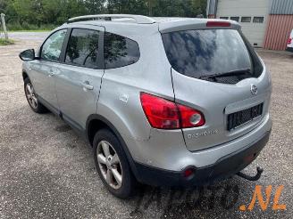 Nissan Qashqai+2  picture 4