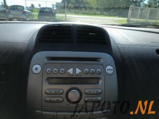 Daihatsu Sirion Sirion 2 (M3), Hatchback, 2005 1.3 16V DVVT picture 13