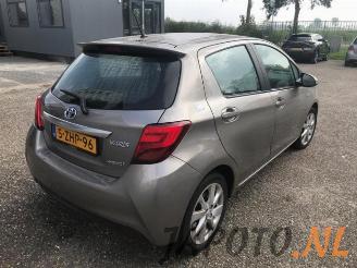 Toyota Yaris Yaris III (P13), Hatchback, 2010 / 2020 1.5 16V Hybrid picture 5