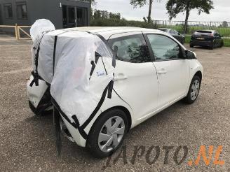 Toyota Aygo Aygo (B40), Hatchback, 2014 1.0 12V VVT-i picture 5