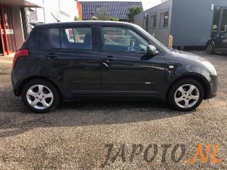 Suzuki Swift Swift (ZA/ZC/ZD1/2/3/9), Hatchback, 2005 / 2011 1.3 VVT 16V picture 4
