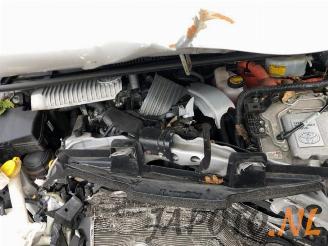 Toyota Yaris Yaris III (P13), Hatchback, 2010 / 2020 1.5 16V Hybrid picture 15