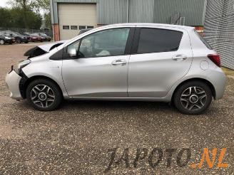 Toyota Yaris Yaris III (P13), Hatchback, 2010 / 2020 1.5 16V Hybrid picture 8