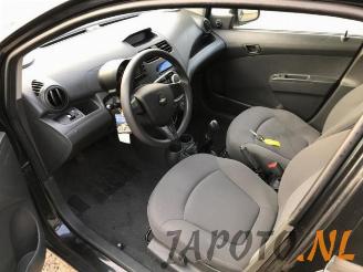 Chevrolet Spark Spark (M300), Hatchback, 2010 1.0 16V picture 9