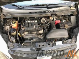 Chevrolet Spark Spark (M300), Hatchback, 2010 1.0 16V picture 13