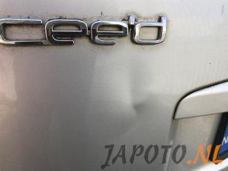 Kia Cee d Cee'd Sporty Wagon (EDF), Combi, 2007 / 2012 1.4 CVVT 16V picture 19
