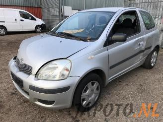 demontáž osobní automobily Toyota Yaris Yaris (P1), Hatchback, 1999 / 2005 1.0 16V VVT-i 2004/4