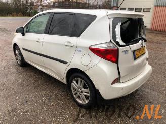 Toyota Verso S Verso S, MPV, 2010 / 2016 1.33 16V Dual VVT-I picture 3