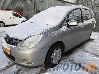 Uttjänta bilar auto Toyota Corolla-verso Corolla Verso (E12), MPV, 2001 / 2004 1.6 16V VVT-i 2002/10