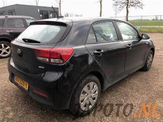 Kia Rio Rio IV (YB), Hatchback, 2017 1.0i T-GDi 100 12V picture 3