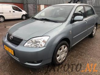 Vrakbiler auto Toyota Corolla Corolla (E12), Hatchback, 2002 / 2007 1.6 16V VVT-i 2002/7