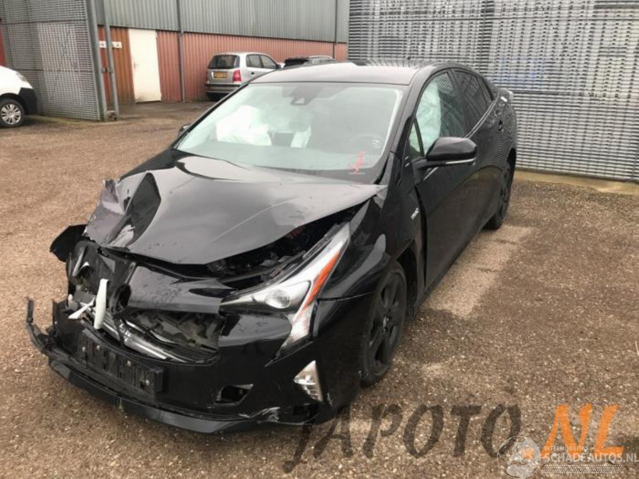 Toyota Prius Prius (ZVW5), Hatchback, 2015 / 2022 1.8 16V Hybrid