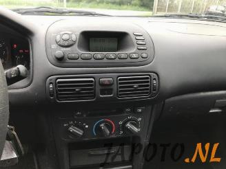 Toyota Corolla Corolla (EB/ZZ/WZ/CD), Liftback, 2000 / 2002 1.6 16V VVT-i picture 8