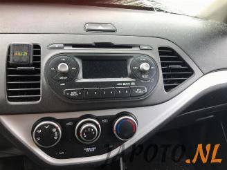 Kia Picanto Picanto (TA), Hatchback, 2011 / 2017 1.0 12V picture 14