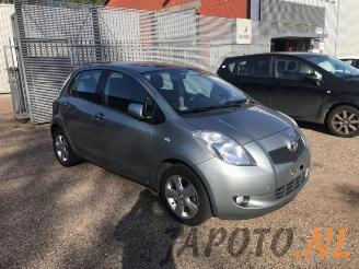 Toyota Yaris Yaris II (P9), Hatchback, 2005 / 2014 1.3 16V VVT-i picture 7