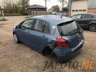 Toyota Yaris Yaris II (P9), Hatchback, 2005 / 2014 1.3 16V VVT-i picture 3