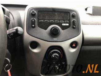 Toyota Aygo Aygo (B40), Hatchback, 2014 1.0 12V VVT-i picture 10