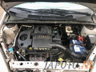Toyota Yaris Yaris (P1), Hatchback, 1999 / 2005 1.3 16V VVT-i picture 11