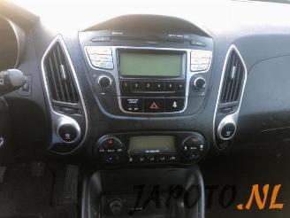 Hyundai Ix35 iX35 (LM), SUV, 2009 / 2015 2.0 16V picture 10