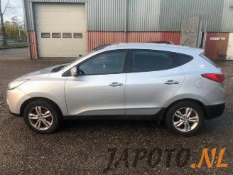 Hyundai Ix35 iX35 (LM), SUV, 2009 / 2015 2.0 16V picture 2