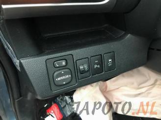 Toyota Verso S Verso S, MPV, 2010 / 2016 1.33 16V Dual VVT-I picture 9