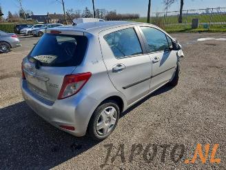Toyota Yaris Yaris III (P13), Hatchback, 2010 / 2020 1.0 12V VVT-i picture 5