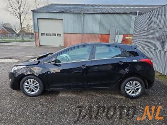 Hyundai I-30 i30 (GDHB5), Hatchback, 2011 1.6 GDI Blue 16V picture 2