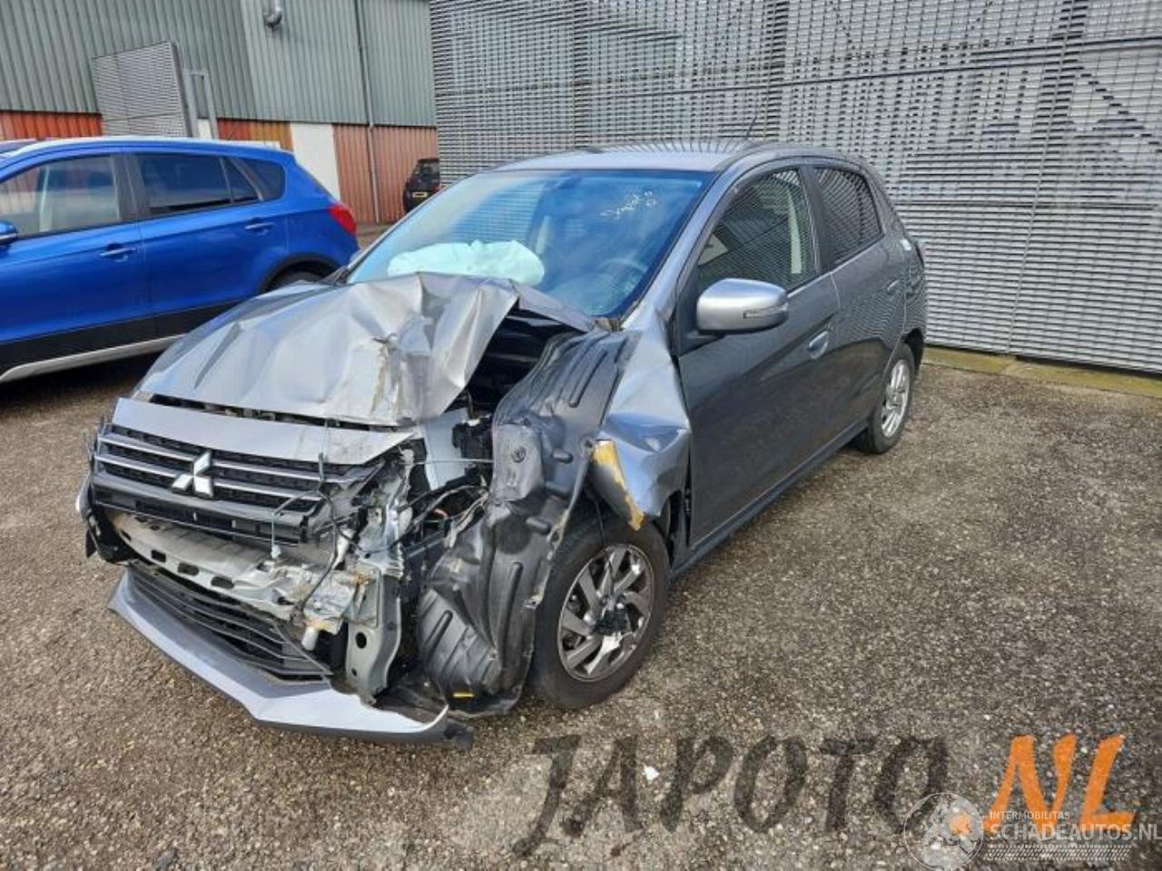 Mitsubishi Space-star Space Star (A0), Hatchback, 2012 1.2 12V