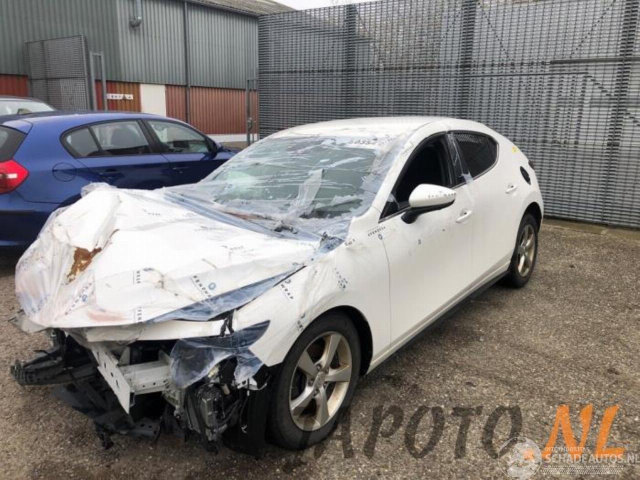 Mazda 3 3 Sport (BP), Hatchback, 2018 2.0 SkyActiv-X M Hybrid 16V