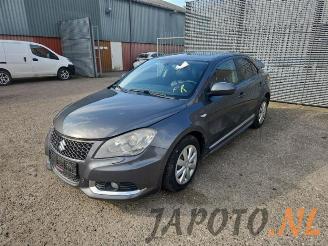 Vrakbiler auto Suzuki Kizashi Kizashi (FRE/FRF), Sedan, 2010 / 2015 2.4 16V 4x4 2011/3