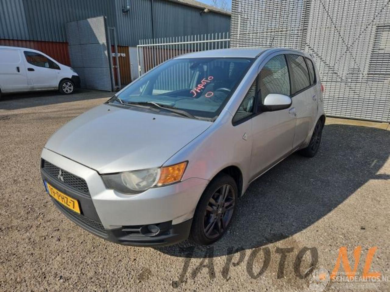 Mitsubishi Colt Colt (Z2/Z3), Hatchback, 2004 / 2012 1.3 16V