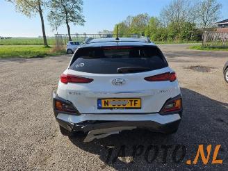 Hyundai Kona Kona (OS), SUV, 2017 / 2023 1.0 T-GDI 12V picture 4